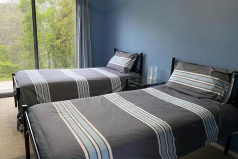 Grand View Holiday Home - Kawana Tourism 3