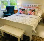 Bush Retreat Farm House - Kawana Tourism