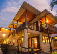 Serendipity Cable Beach Escape - Kawana Tourism