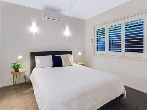 The Bay 25 Wallawa Rd Huge Home With Aircon Spectacular Views & Chromecast - Kawana Tourism 5