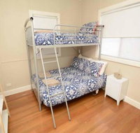 Just Renovated 2BR Cottage in Heart of Wentworth - Kawana Tourism