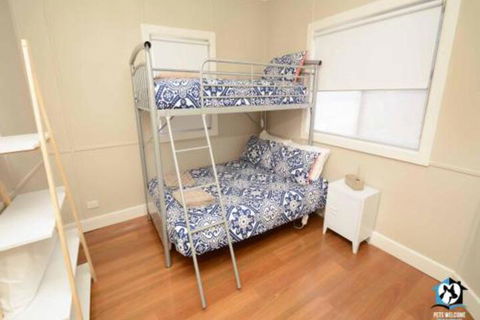 Just Renovated 2BR Cottage In Heart Of Wentworth - Kawana Tourism 0