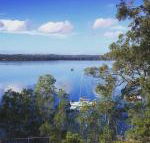SilverWaters Waterfront Accommodation - Kawana Tourism