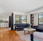 Sand Dunes house  cabin accommodation - Kawana Tourism