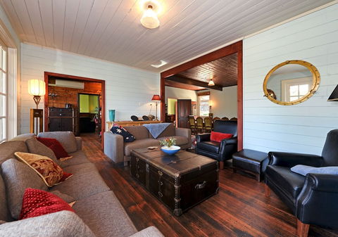 Ventnor Guest House - Kawana Tourism 4