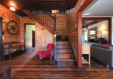 Ventnor Guest House - Kawana Tourism 0