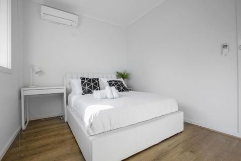 Alice Wonderland In 4 Beds House - Kawana Tourism 6