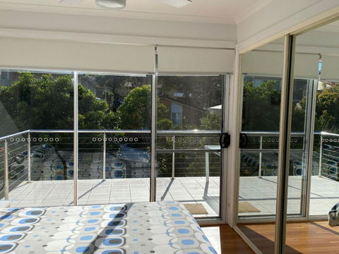 Ultimate Beach House 19a Graham Street Views Peace & Quiet - Kawana Tourism 6