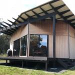BAY Of FIRES ECO HUT Off Grid Experience At Binalong Bay - Kawana Tourism 0