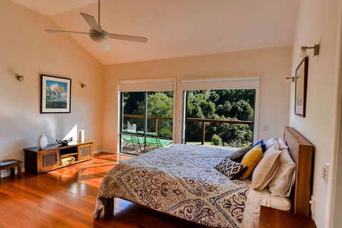 Afterglow Cottages - Kawana Tourism 6