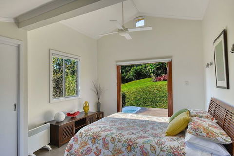 Afterglow Cottages - Kawana Tourism 7