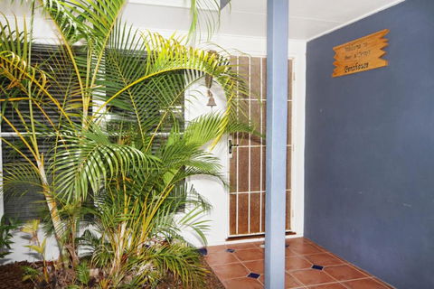 FANTASTIC HOLIDAY UNIT In A PERFECT LOCATION - Kawana Tourism 2