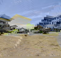 Bayviews at Bongaree - Kawana Tourism