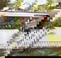 Bongaree Ocean Villa - Kawana Tourism