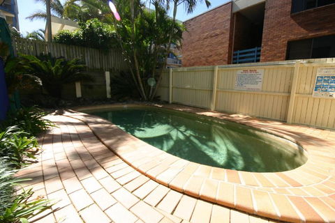 Jade Waters U4 / Latona Ave - Kawana Tourism 4