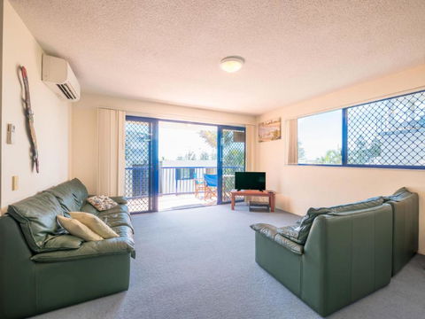 Jade Waters U4 / Latona Ave - Kawana Tourism 1