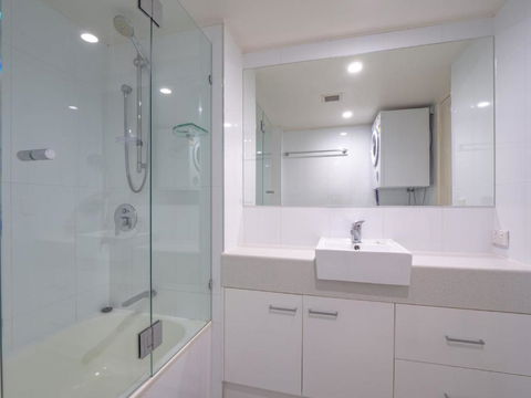 Edmund Shores U5 / 58 Edmund Street - Kawana Tourism 6