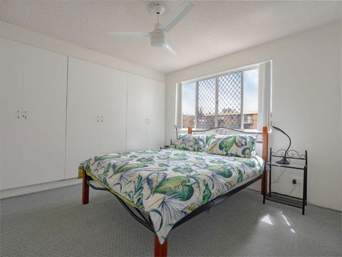 Edmund Shores U5 / 58 Edmund Street - Kawana Tourism 1