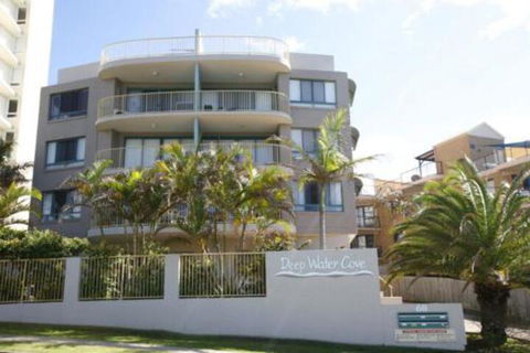 Deepwater Cove Unit 7 68 Lower Gay Terrace Bulcock Beach - Kawana Tourism 0