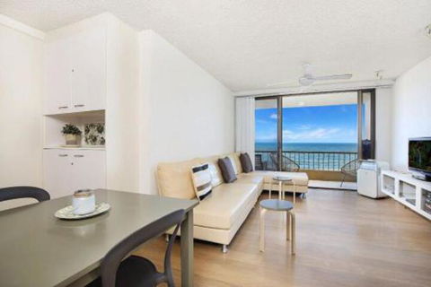 Edgecliffe Unit 7 4 Bulcock Beach Esplanade Kings Beach - Kawana Tourism 7