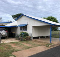 Gumby Gumby Cottage - Kawana Tourism