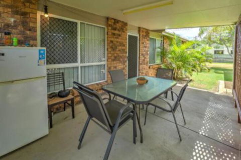 Affordable Holiday Home - Kawana Tourism 4