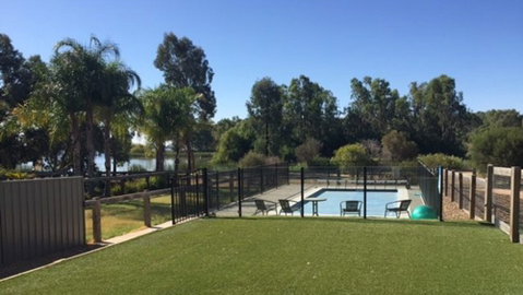 The Anchorage By The Lake - Kawana Tourism 1