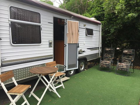 Luxury Caravan - Kawana Tourism 3