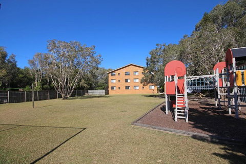 Dunes Holiday Apartments Unit 1 - Kawana Tourism 2