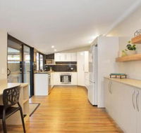 North Central Holiday Home - Kawana Tourism