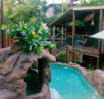 LuWoW LODGE - Kawana Tourism