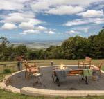Captains Lookout elevated ocean views rural stay - Kawana Tourism