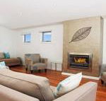 Surf Mist contemporary seaside duplex - Kawana Tourism