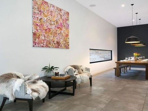 The Gullies Retreat Escape Relax & Unwind - Kawana Tourism 6