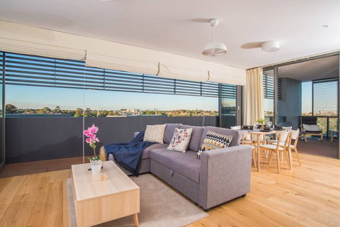 Peak East 2bed2bath APT @ryde SO Relaxing - Kawana Tourism 3