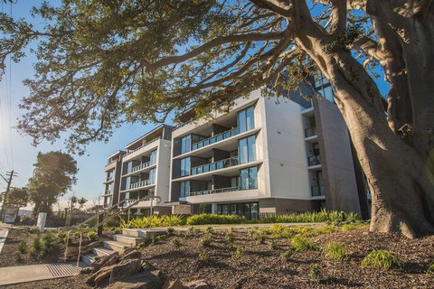 Peak East 2bed2bath APT @ryde SO Relaxing - Kawana Tourism 1