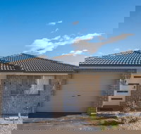 Peaceful 2kingbed Rootyhill Townhouse Near Station - Kawana Tourism