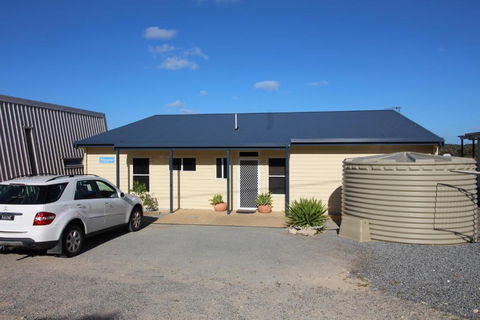 Waterfront On Osprey - Kawana Tourism 4