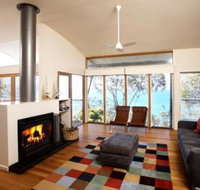 Wye View architecturally designed stunning views - Kawana Tourism
