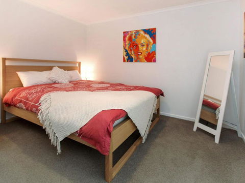 MOONAH SANDS RYE..... - Kawana Tourism 1