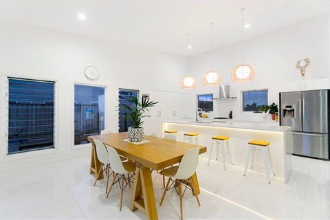 THE BEACH OASIS At 360 - Kawana Tourism 2