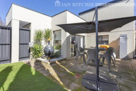 Marilyns Place: Private + Spacious + Central - Kawana Tourism 4