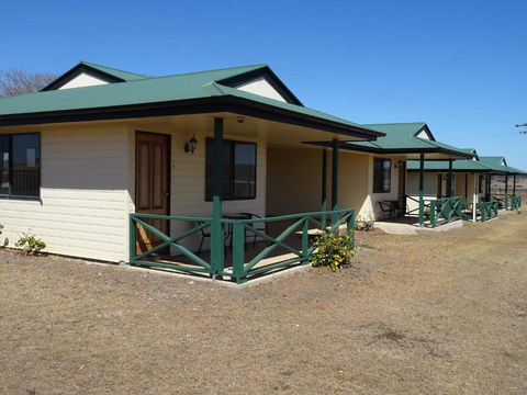 Redgate B & B - Kawana Tourism 6