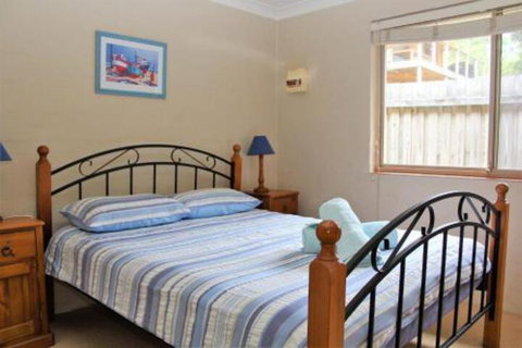 BEACHSIDE VILLA 2 - Kawana Tourism 3