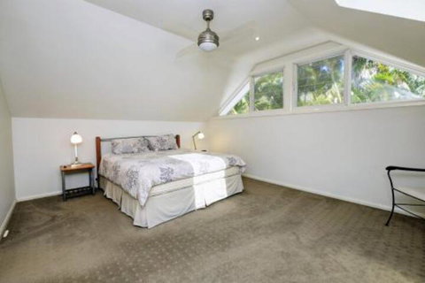 THE BEACH HOUSE - Kawana Tourism 2