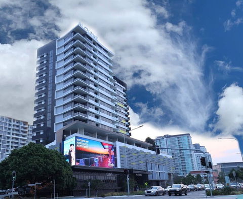 Ultimate Prestige 2bed2bath Hamiltonapt - Kawana Tourism 2