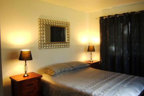 Scenic Rim Motel - Kawana Tourism 6