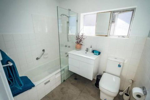 Sahara On Anzac Close To Airport City & Beach! - Kawana Tourism 5