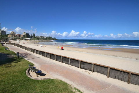 Levuka Unit 12 14 Moreton Pde - Kawana Tourism 4