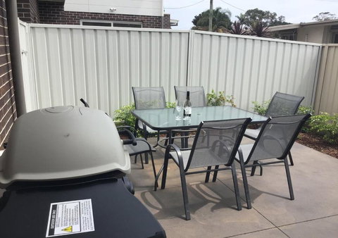 Discover Warilla Bright & Airy Townhouse Near The Beach & Lake - Kawana Tourism 2